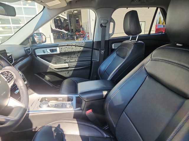 Certified 2023 Ford Explorer Limited AWD/4WD image 22