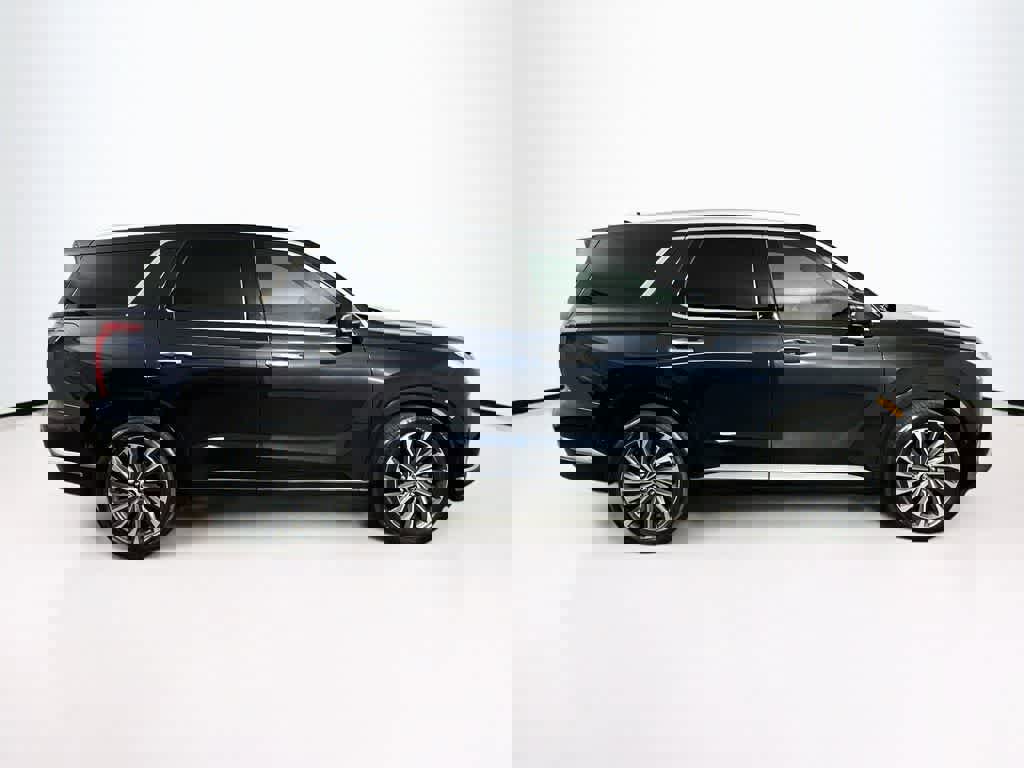 Used 2024 Hyundai Palisade Calligraphy FWD image 24
