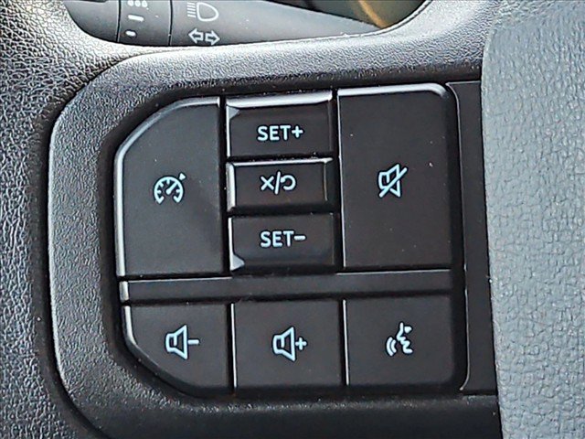 Certified 2024 Ford F250 XLT w/ XLT Premium Package AWD/4WD image 21