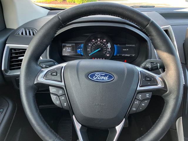 Certified 2024 Ford Edge Titanium AWD/4WD image 40