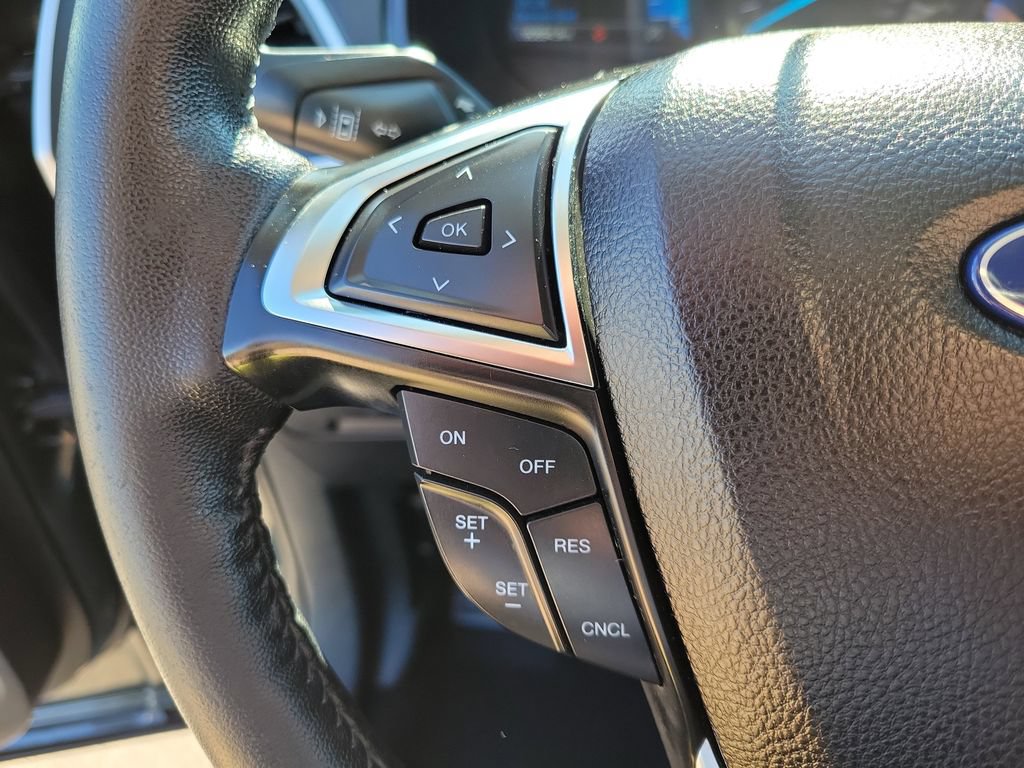 Certified 2022 Ford Edge SEL AWD/4WD image 23