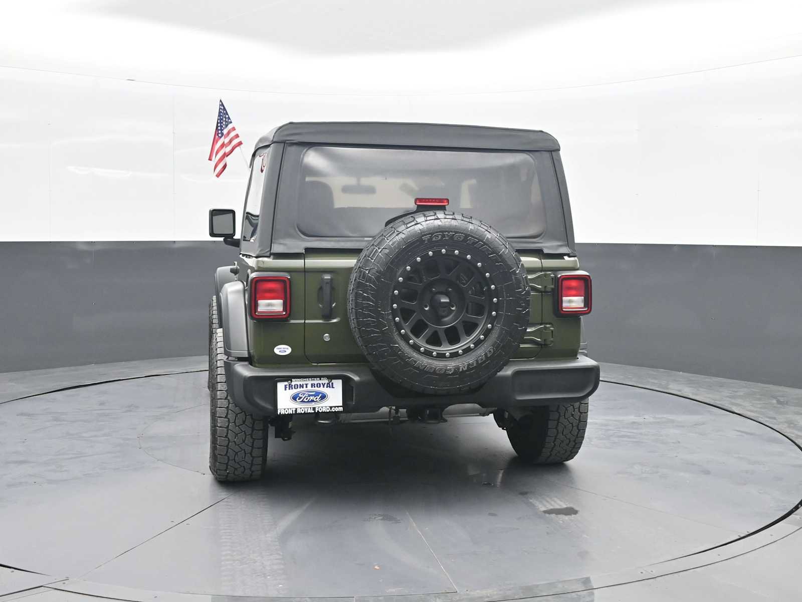 Used 2020 Jeep Wrangler Sport AWD/4WD image 6