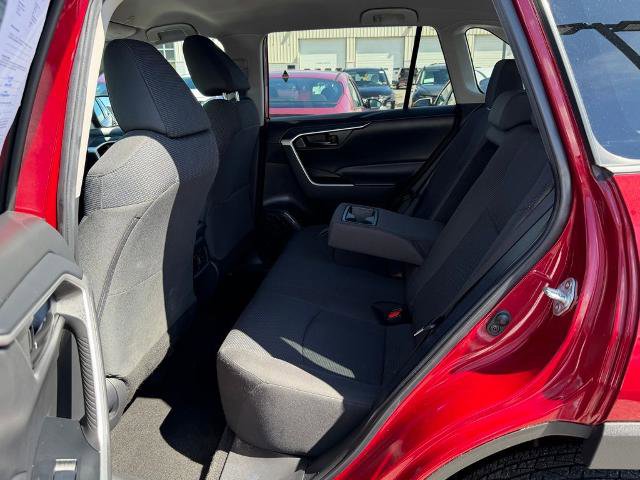 Used 2023 Toyota RAV4 LE AWD/4WD image 13