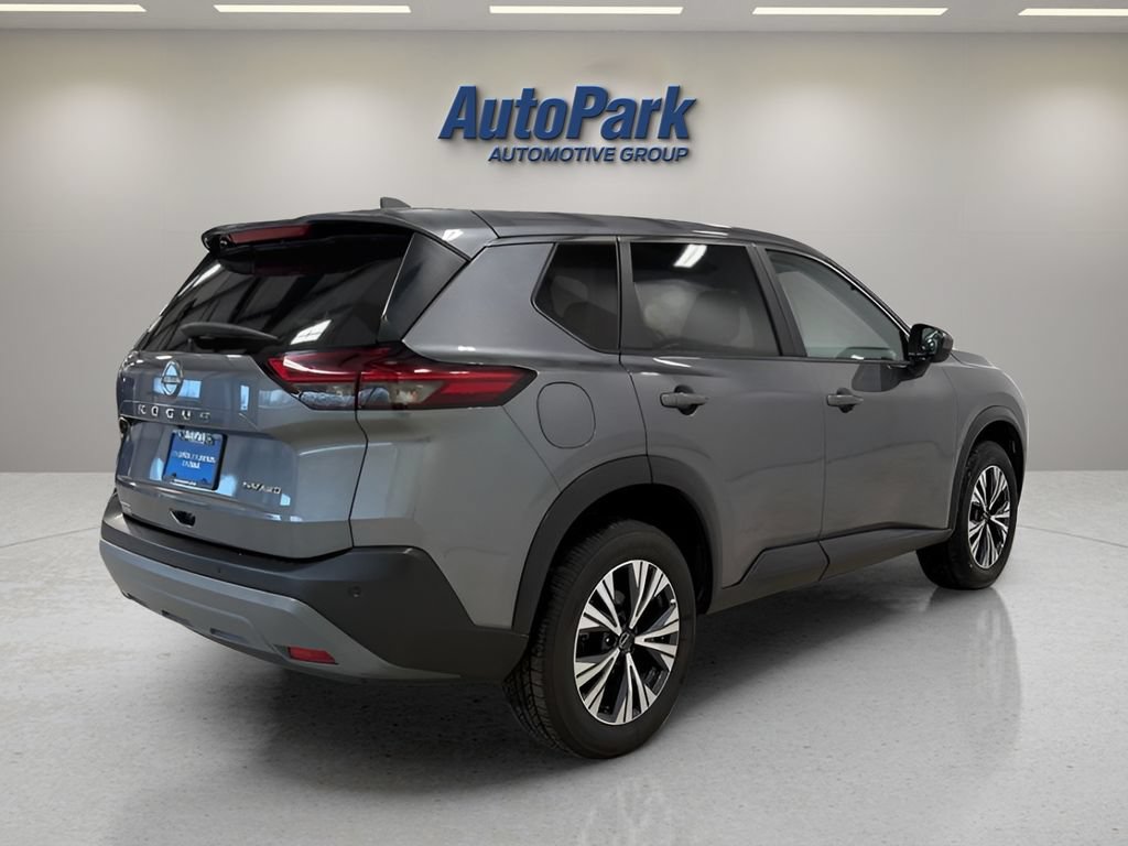 Used 2023 Nissan Rogue SV AWD/4WD image 7
