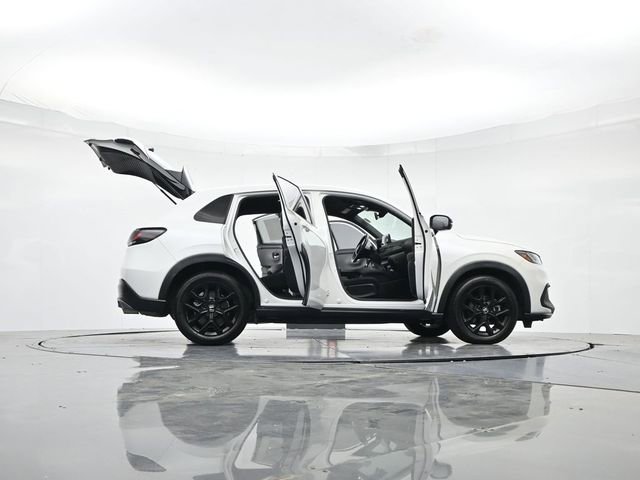 Used 2023 Honda HR-V Sport image 51