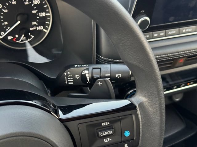 Used 2023 Nissan Rogue SV AWD/4WD image 26