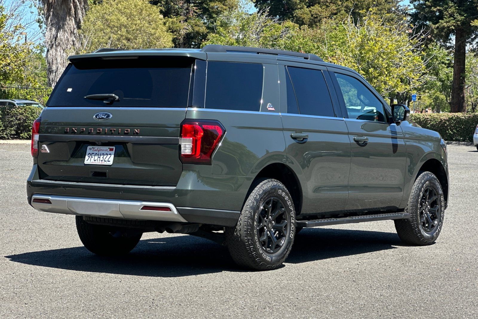 Certified 2022 Ford Expedition Timberline AWD/4WD image 3
