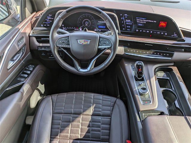 Used 2024 Cadillac Escalade Sport Platinum w/ LPO, ONYX Package image 17