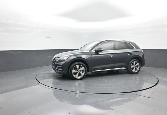 Used 2023 Audi Q5 2.0T Premium Plus w/ Premium Plus Package image 4