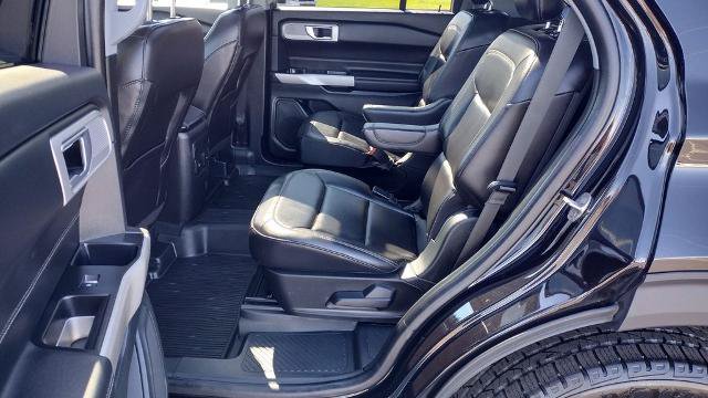Certified 2023 Ford Explorer XLT w/ Equipment Group 202A AWD/4WD image 19
