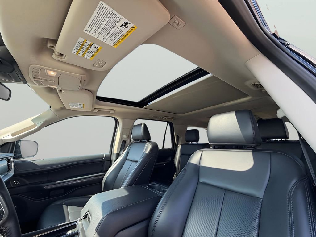 Certified 2024 Ford Expedition XLT image 13