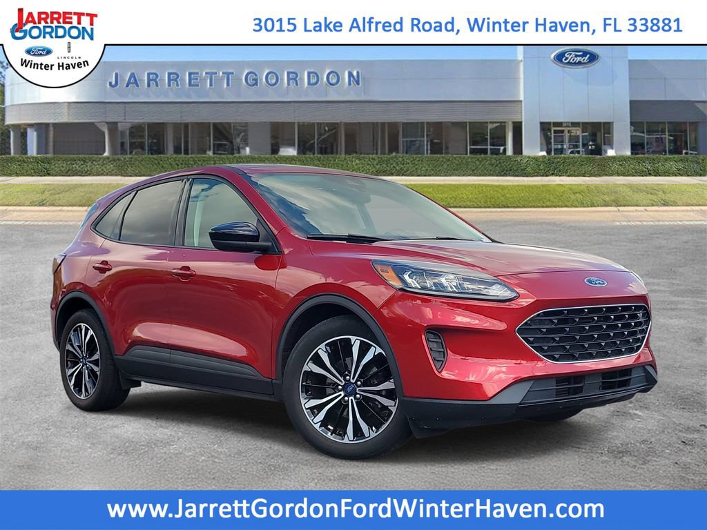 Certified 2022 Ford Escape SE w/ SE Sport Appearance Package