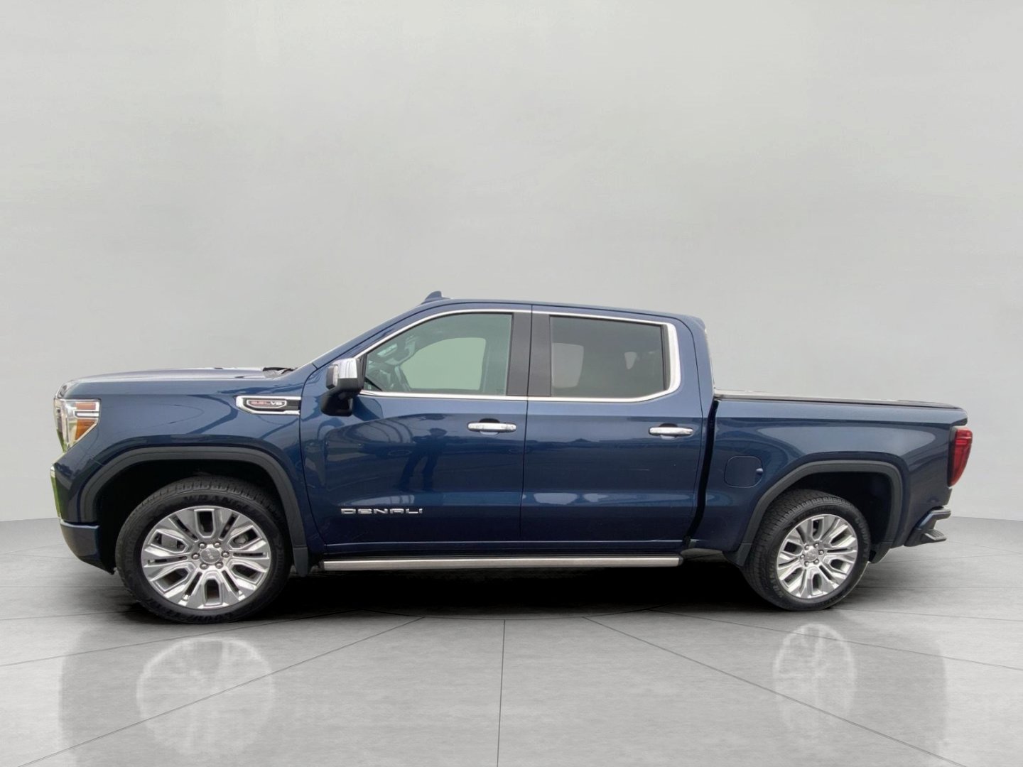 Used 2021 GMC Sierra 1500 Denali w/ Denali Ultimate Package AWD/4WD image 5