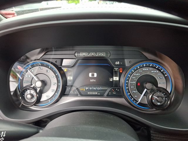 Used 2022 RAM 1500 Limited AWD/4WD image 23