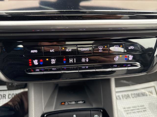 Used 2022 Chevrolet Bolt EUV Premier w/ Launch Edition image 16