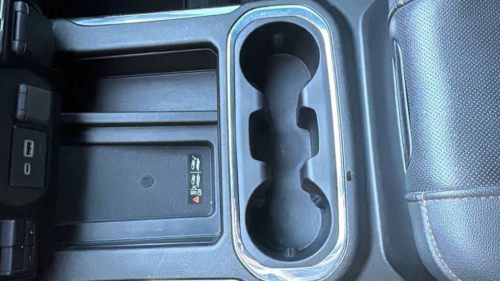 Used 2023 GMC Sierra 2500 AT4 w/ AT4 Premium Plus Package image 17