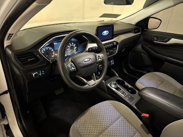 Certified 2022 Ford Escape SE image 9