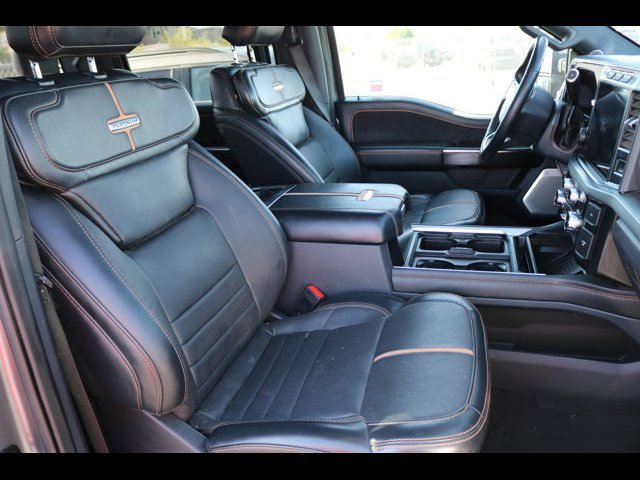 Certified 2024 Ford F350 Platinum w/ FX4 Off-Road Package AWD/4WD image 6