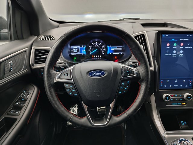 Certified 2022 Ford Edge ST-Line w/ Class II Trailer Tow Package AWD/4WD image 38