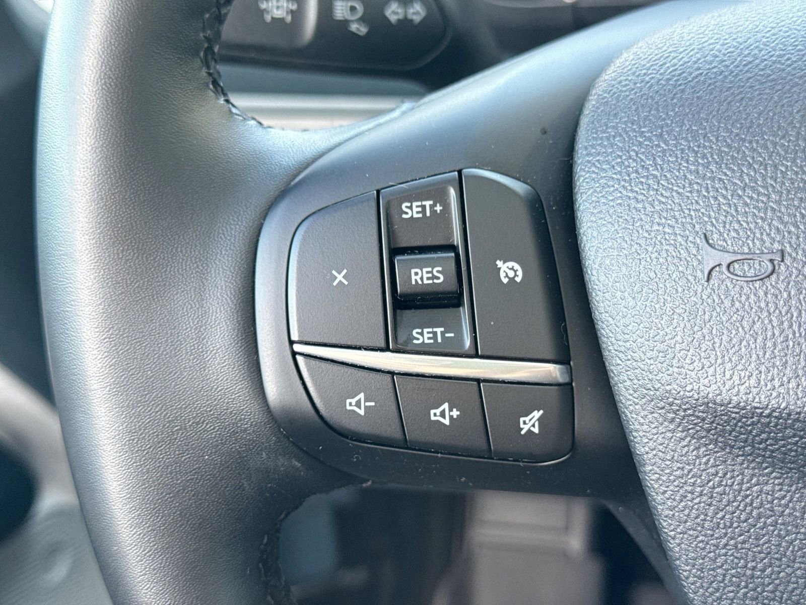 Certified 2024 Ford Maverick XLT w/ XLT Luxury Package AWD/4WD image 29