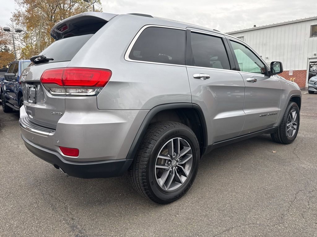 Used 2018 Jeep Grand Cherokee Limited image 4