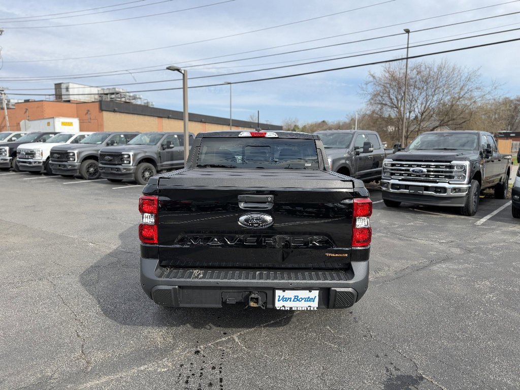 Certified 2024 Ford Maverick Tremor w/ Tremor Off-Road Package image 4