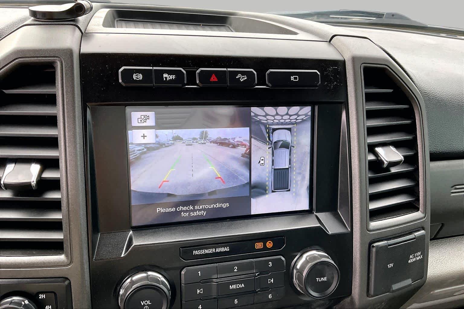 Certified 2019 Ford F250 XL w/ STX Appearance Package AWD/4WD image 23