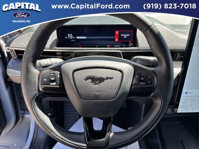 Certified 2025 Ford Mustang Mach-E Premium AWD/4WD image 24