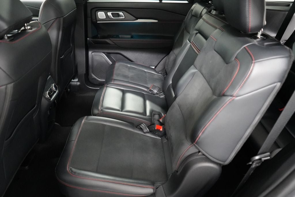 Certified 2025 Ford Explorer ST AWD/4WD image 28
