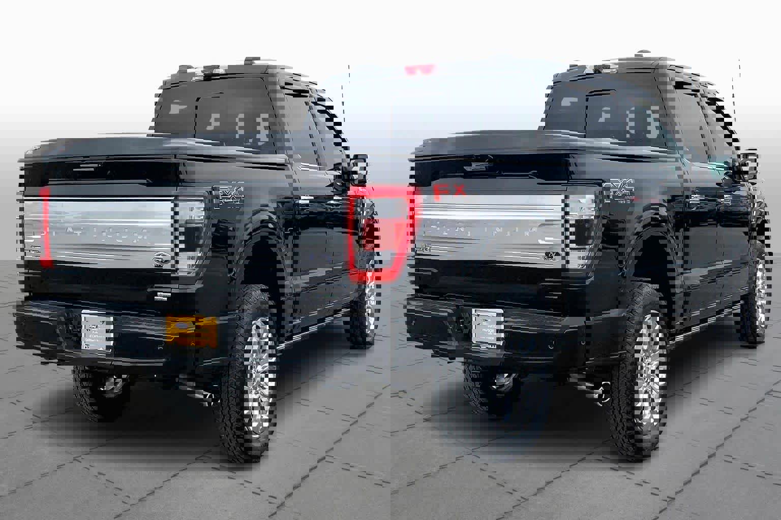 Certified 2022 Ford F150 Platinum w/ Equipment Group 701A High image 3