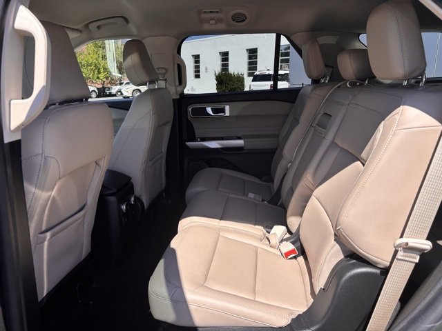 Certified 2022 Ford Explorer XLT w/ Equipment Group 202A image 16