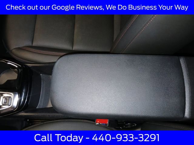 Used 2025 Chevrolet Trax RS w/ Sunroof Package FWD image 28