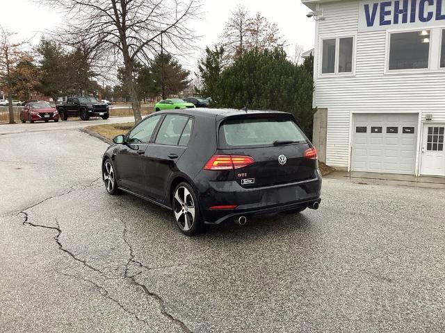 Used 2019 Volkswagen Golf 4-Door image 3