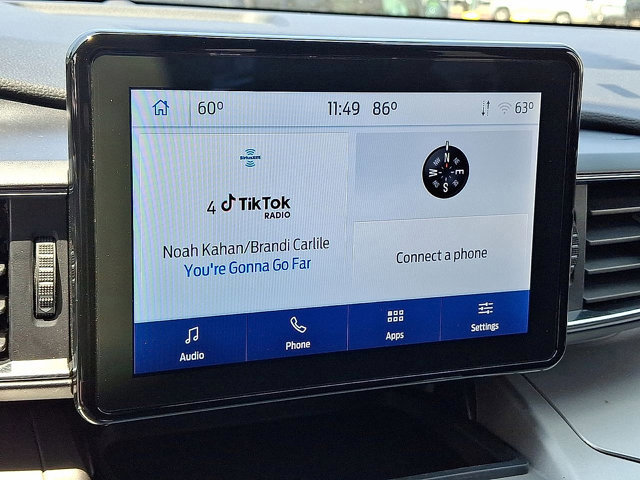 Certified 2022 Ford Explorer XLT w/ Equipment Group 202A image 14