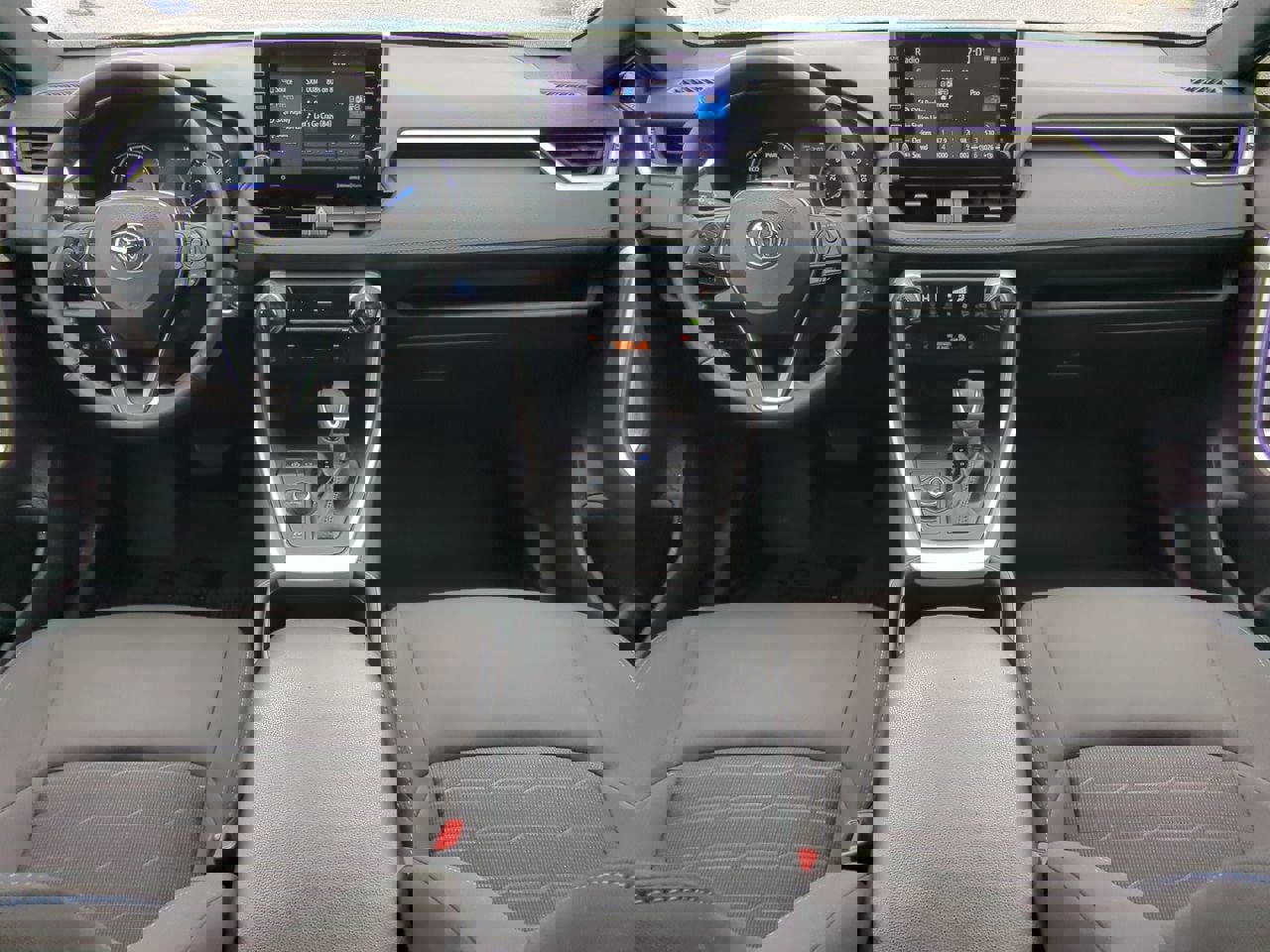 Used 2022 Toyota RAV4 SE w/ Convenience Package image 13