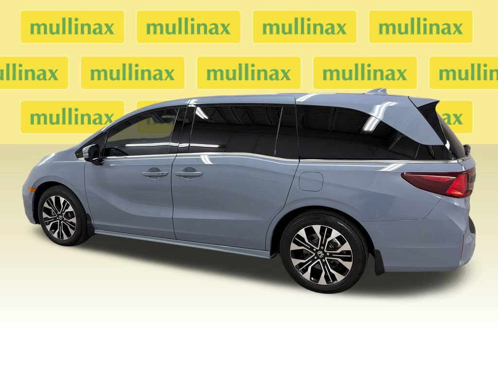 Used 2025 Honda Odyssey Elite image 13