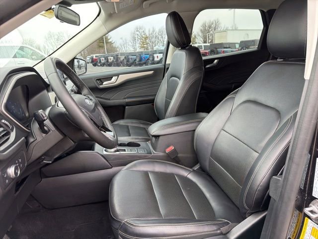 Certified 2022 Ford Escape SEL w/ Technology Package image 25