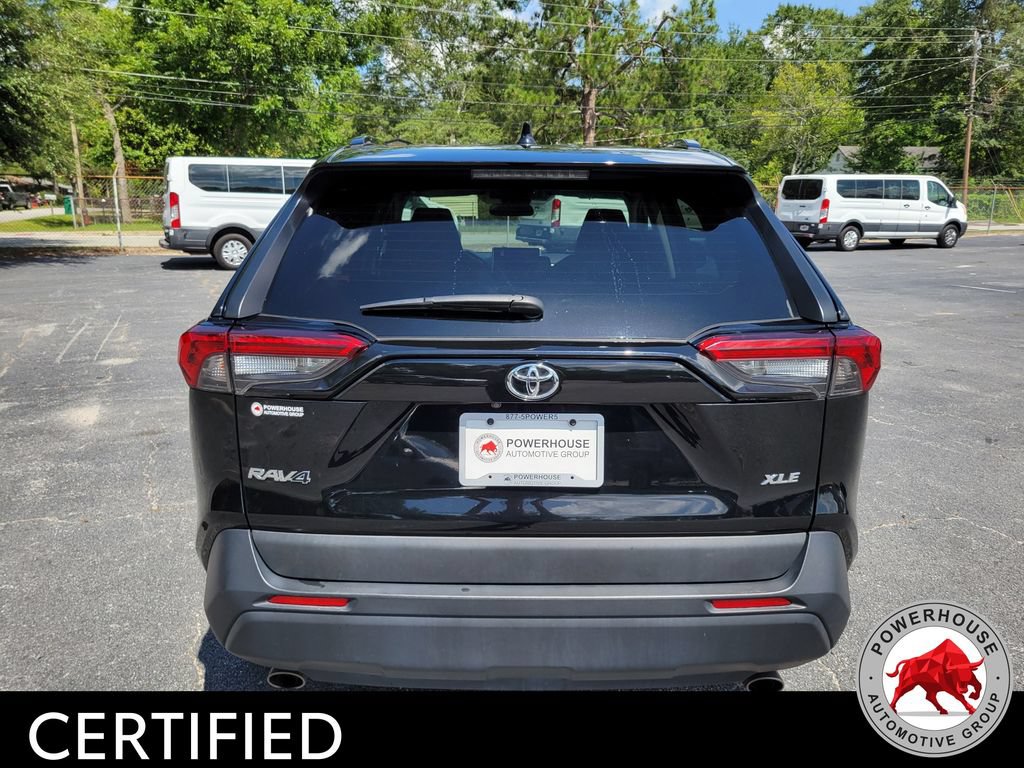 Used 2024 Toyota RAV4 XLE FWD image 4