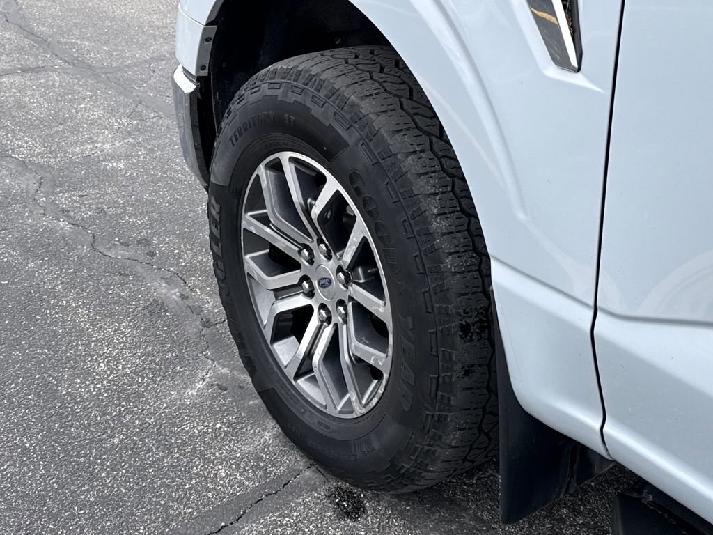 Certified 2022 Ford F150 Lariat w/ Equipment Group 501A Mid image 17