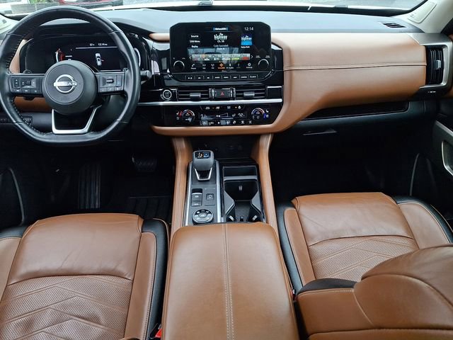 Used 2022 Nissan Pathfinder Platinum w/ Cargo Package image 14