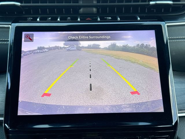 Used 2021 Jeep Grand Cherokee L Overland w/ Luxury Tech Group IV AWD/4WD image 17