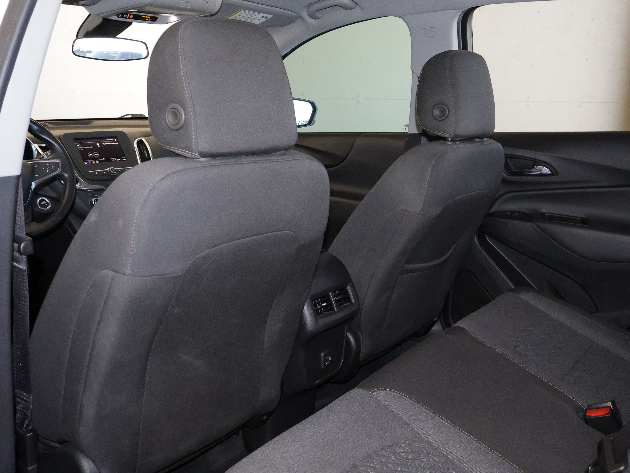 Used 2024 Chevrolet Equinox LT AWD/4WD image 36