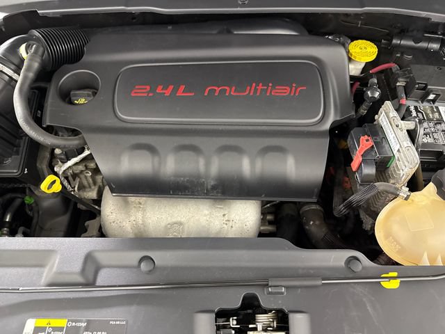 Used 2018 Jeep Compass Latitude w/ Popular Equipment Group AWD/4WD image 44