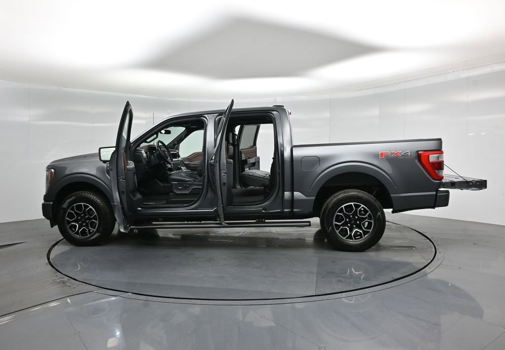 Certified 2022 Ford F150 Lariat w/ Equipment Group 502A High image 38