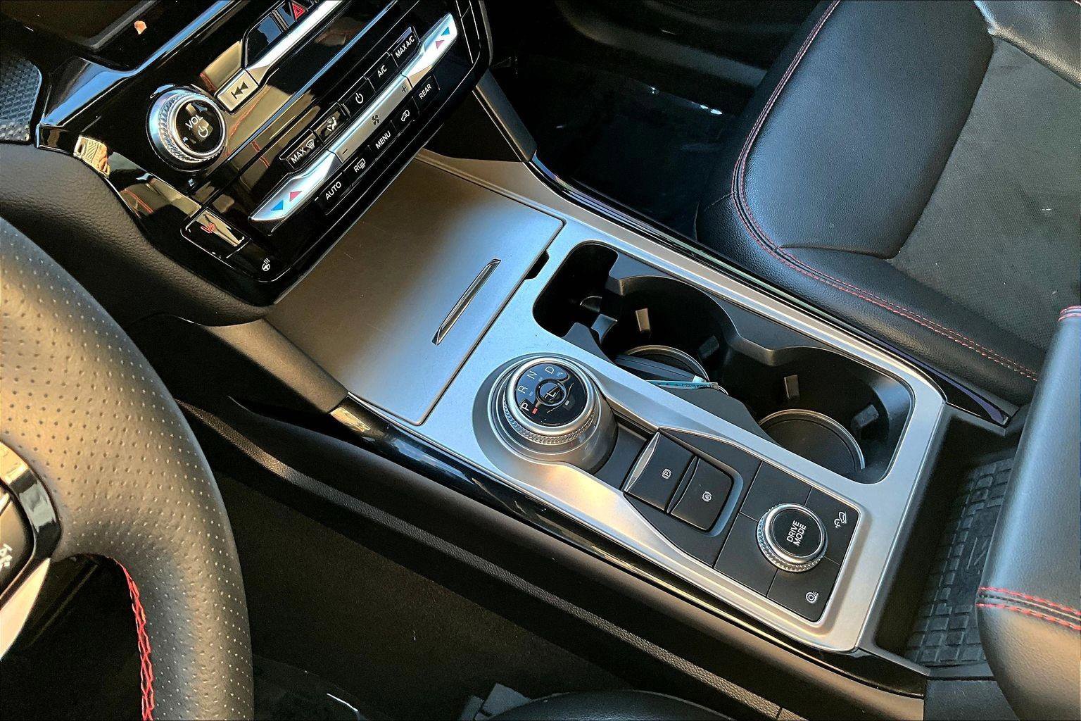 Certified 2023 Ford Explorer ST-Line image 12