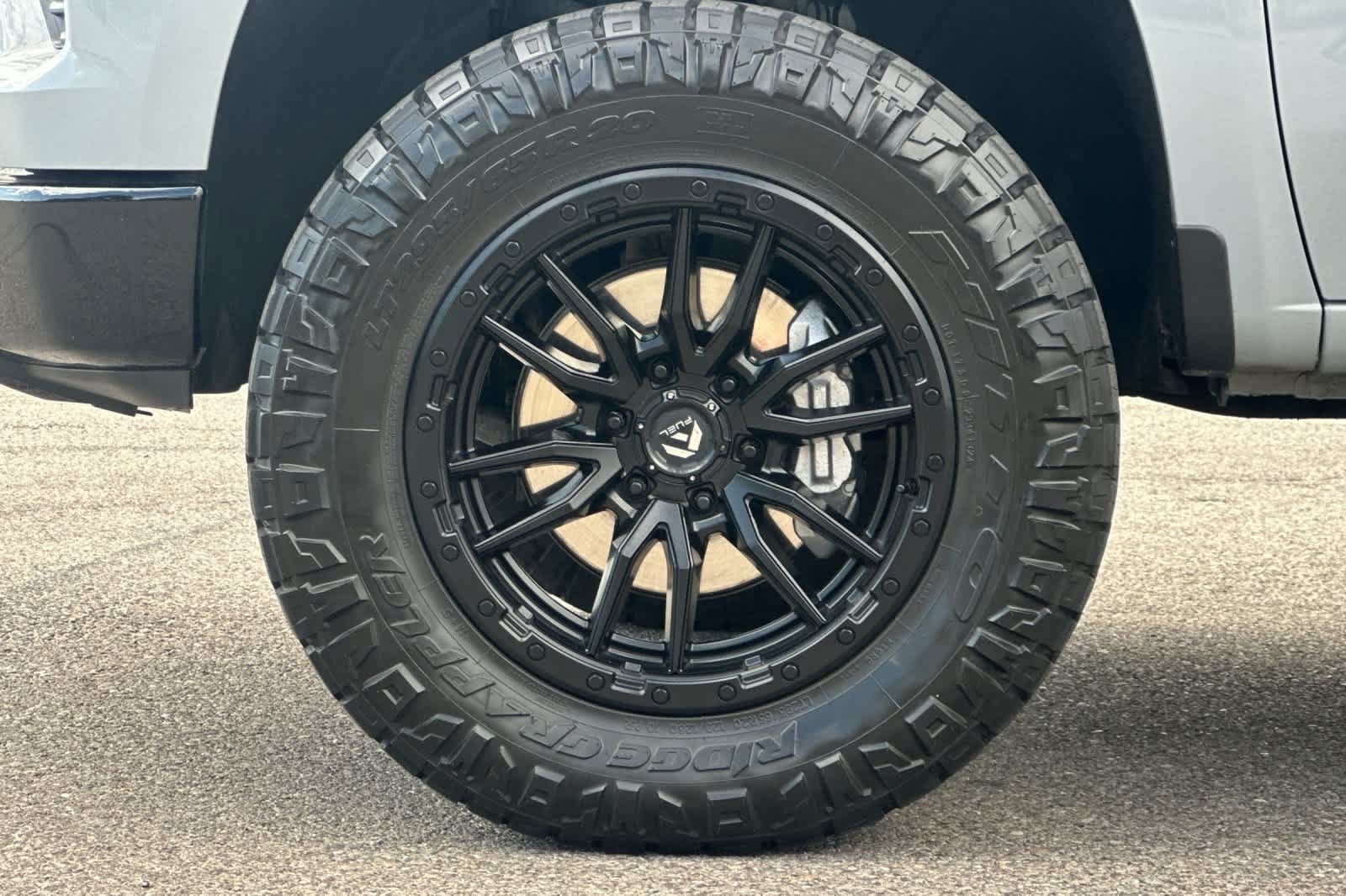 Used 2024 Chevrolet Silverado 1500 LT Trail Boss w/ Convenience Package II AWD/4WD image 26