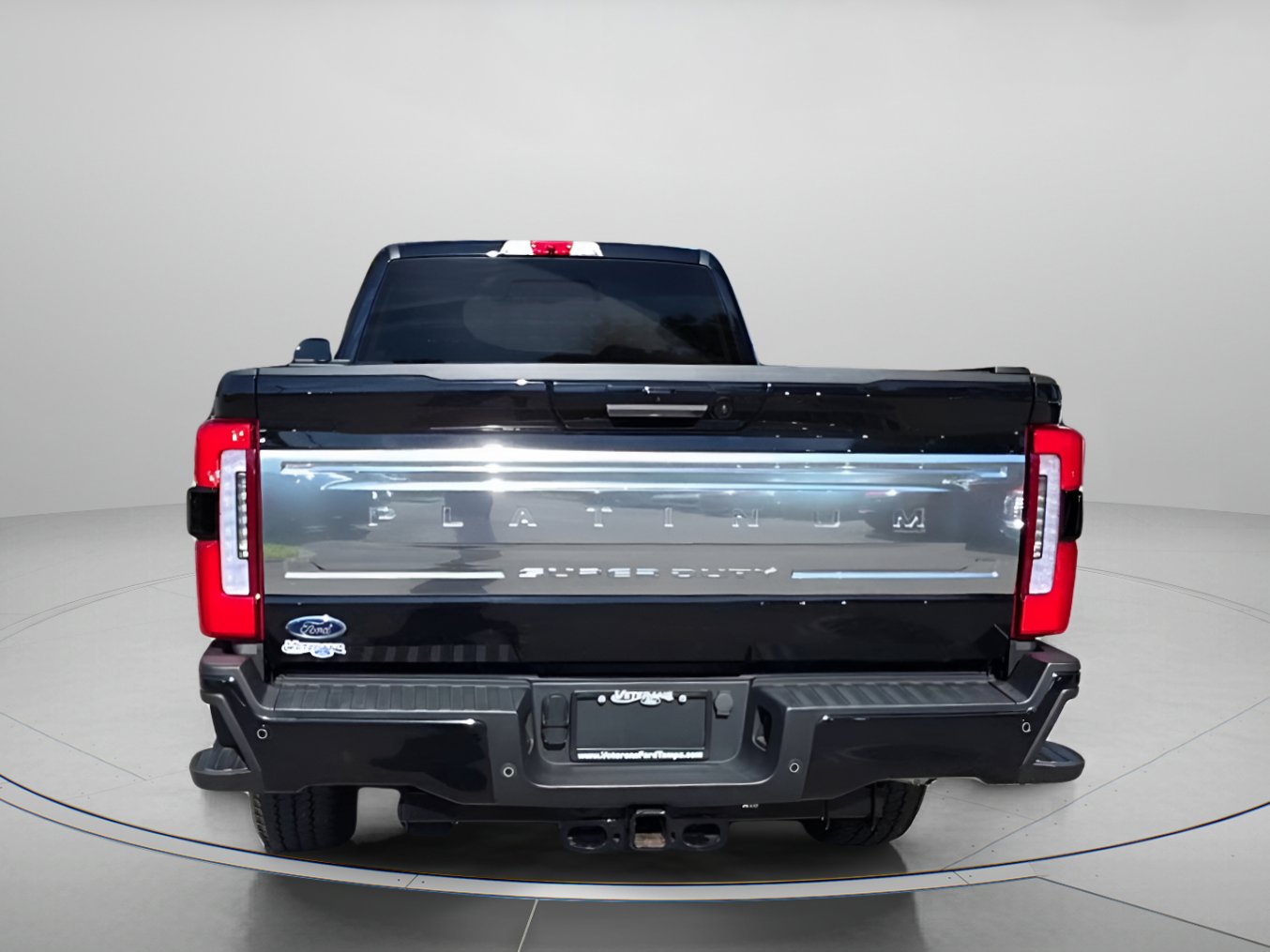Certified 2023 Ford F350 Platinum image 25
