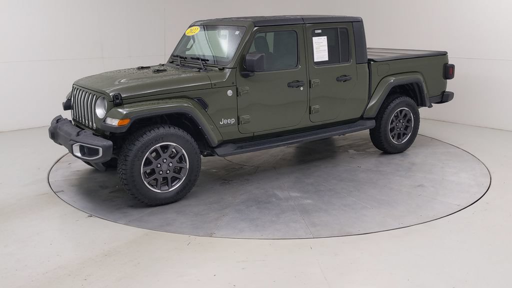 Used 2022 Jeep Gladiator Overland w/ Dual Top Group AWD/4WD image 19