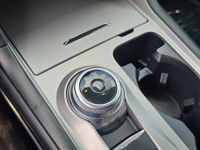 Certified 2024 Ford Explorer XLT image 25