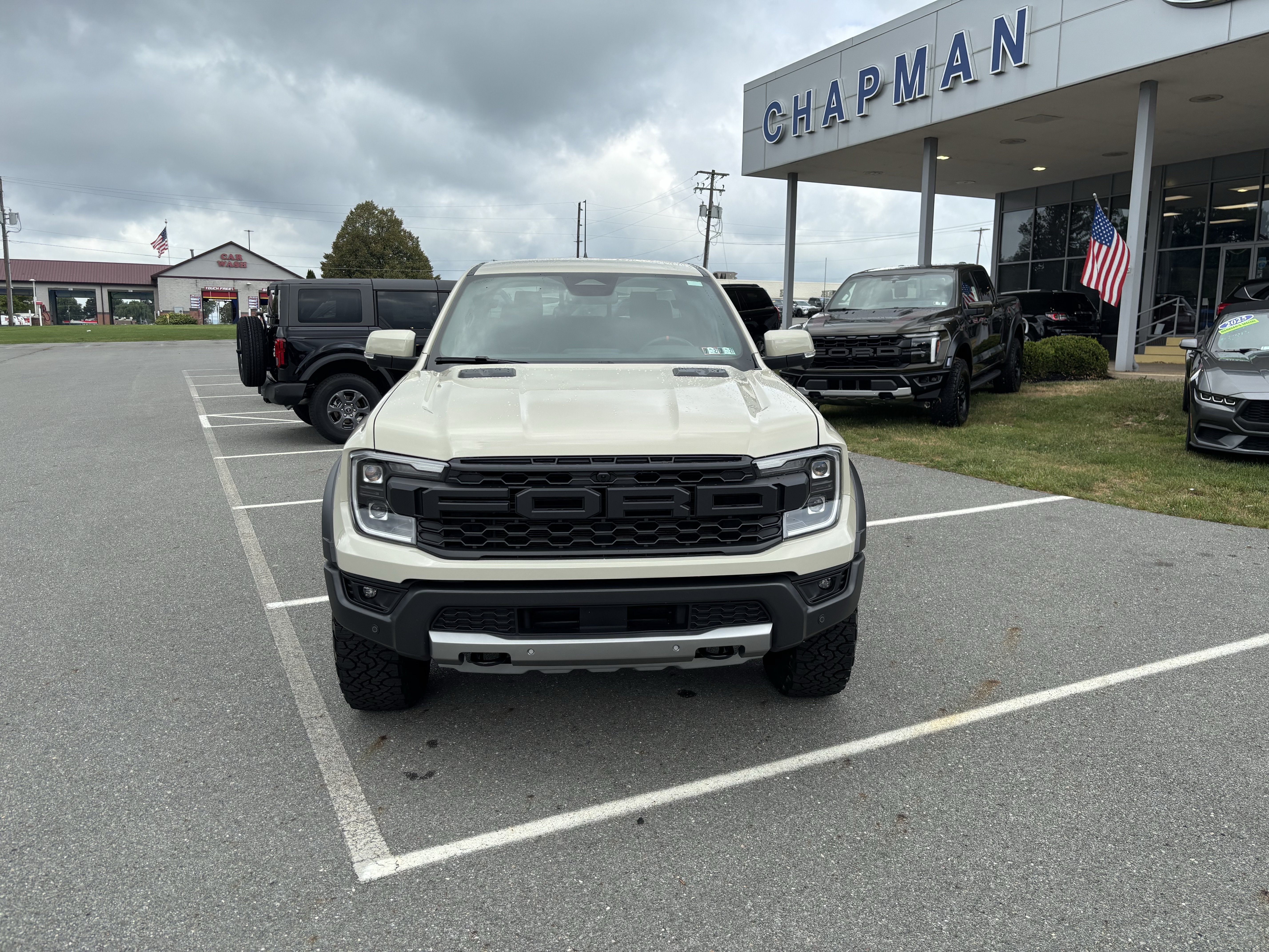 Certified 2025 Ford Ranger Raptor AWD/4WD image 2